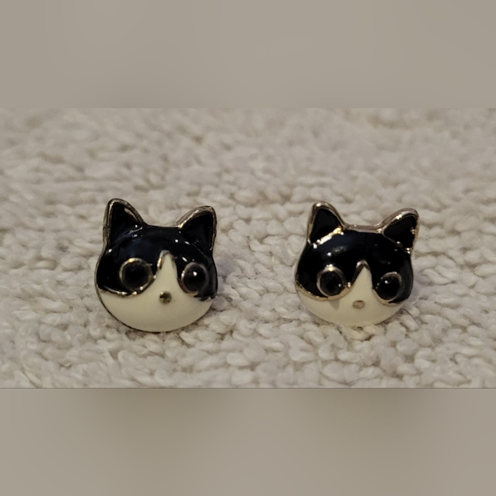 Cat Earrings